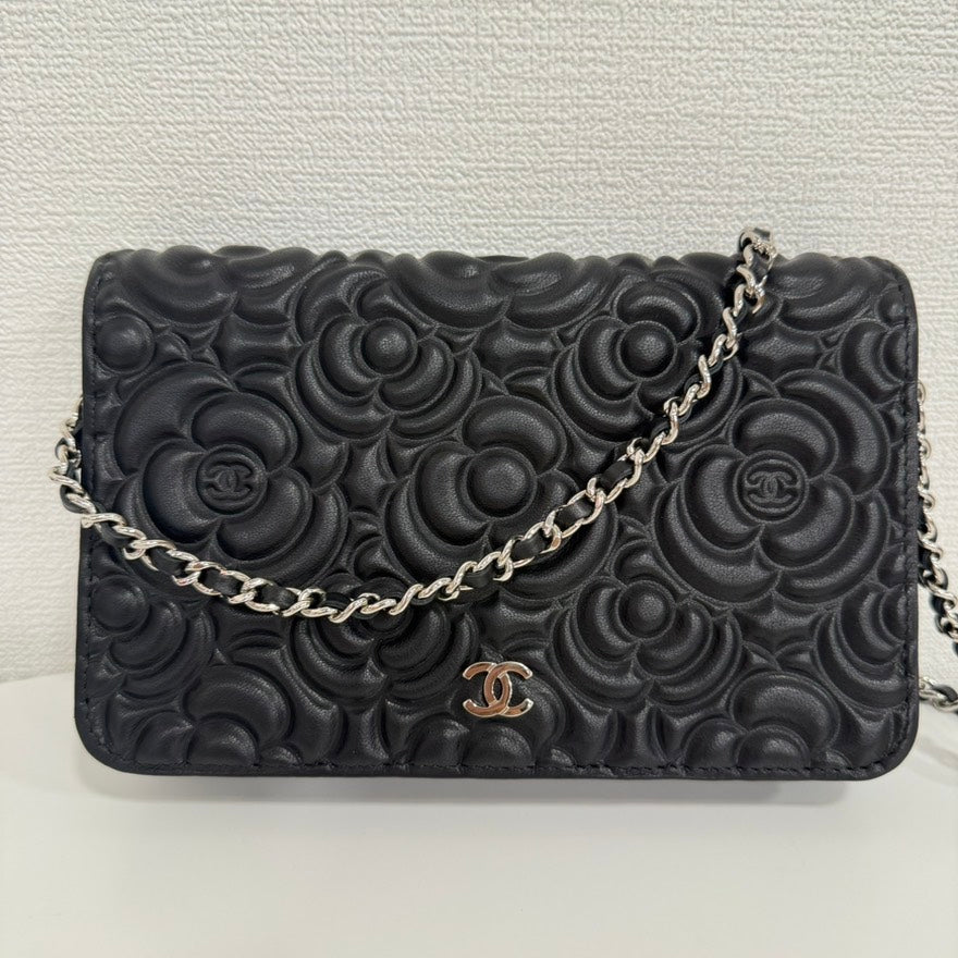 Chanel Camellia Calfskin Wallet on Chain FM Black Leather Crossbody Bag