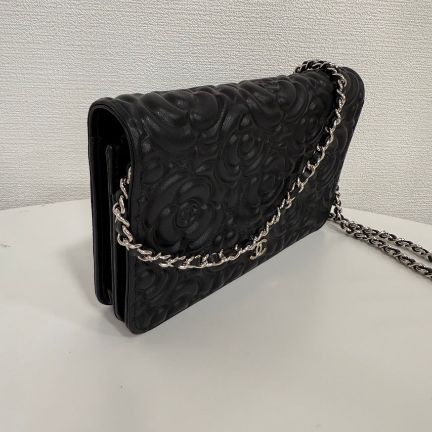 Chanel Camellia Calfskin Wallet on Chain FM Black Leather Crossbody Bag