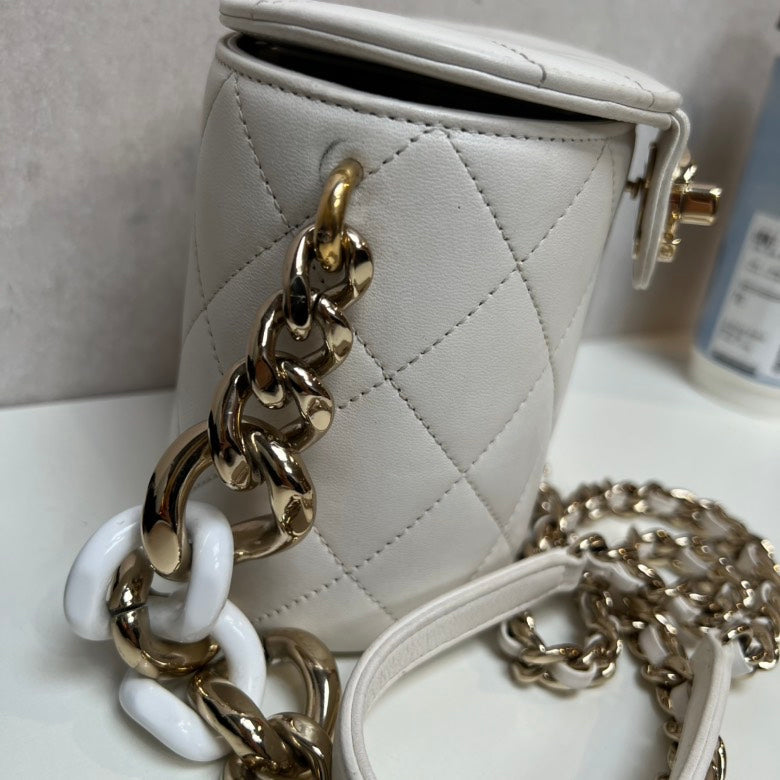 CHANEL Classic Quilted White Leather Crossbody Bag