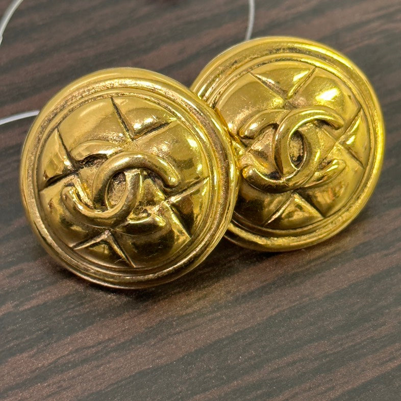 Chanel Coco Gold Ear Clips Earrings