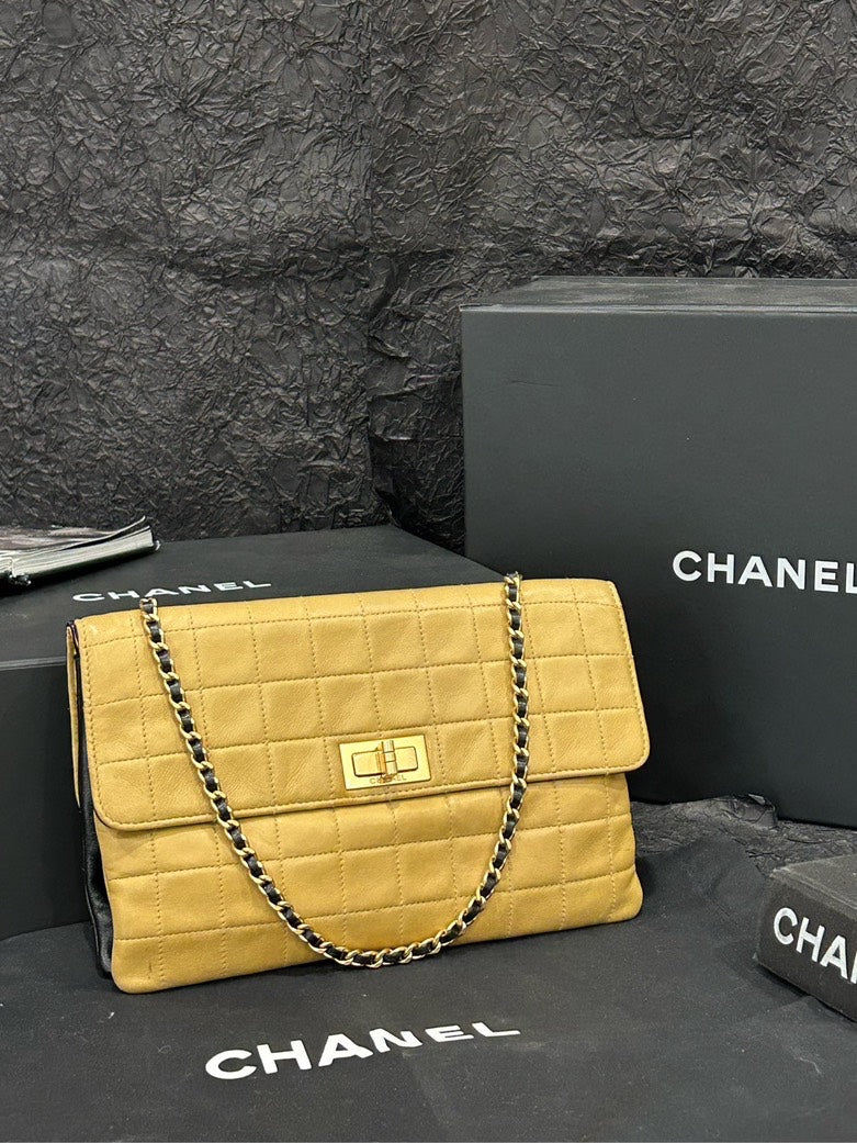 Chanel Yellow Checkered Chain Shoulder Bag cm x cm