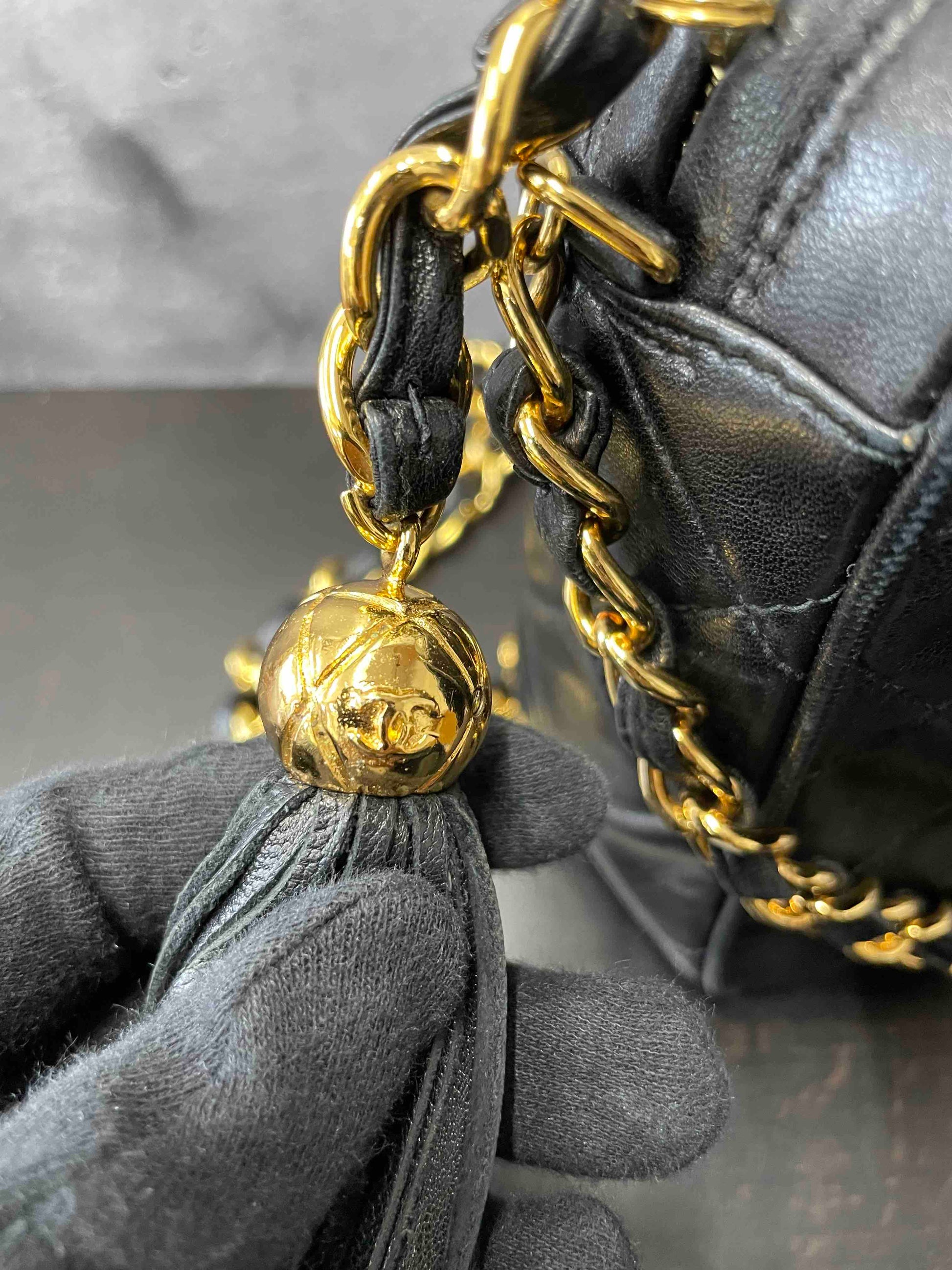 Chanel   Black Camera Bag RE – Leather Shoulder Bag