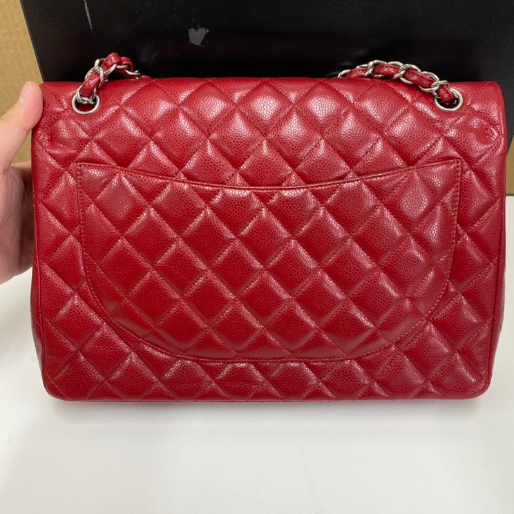   Chanel lamb skin maxi cf E