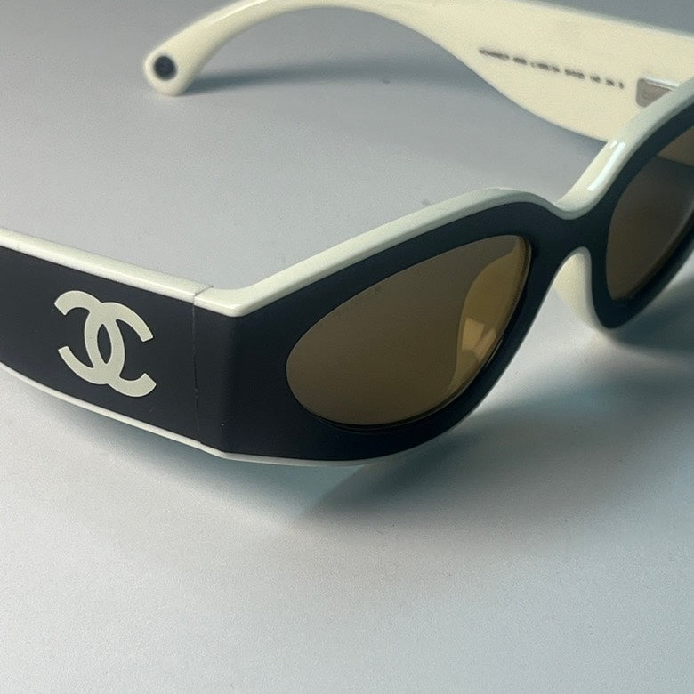 Chanel Cat-Eye Black Sunglasses Size