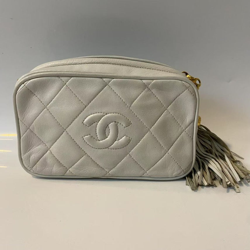 Chanel   Camera Bag Off White Leather Crossbody