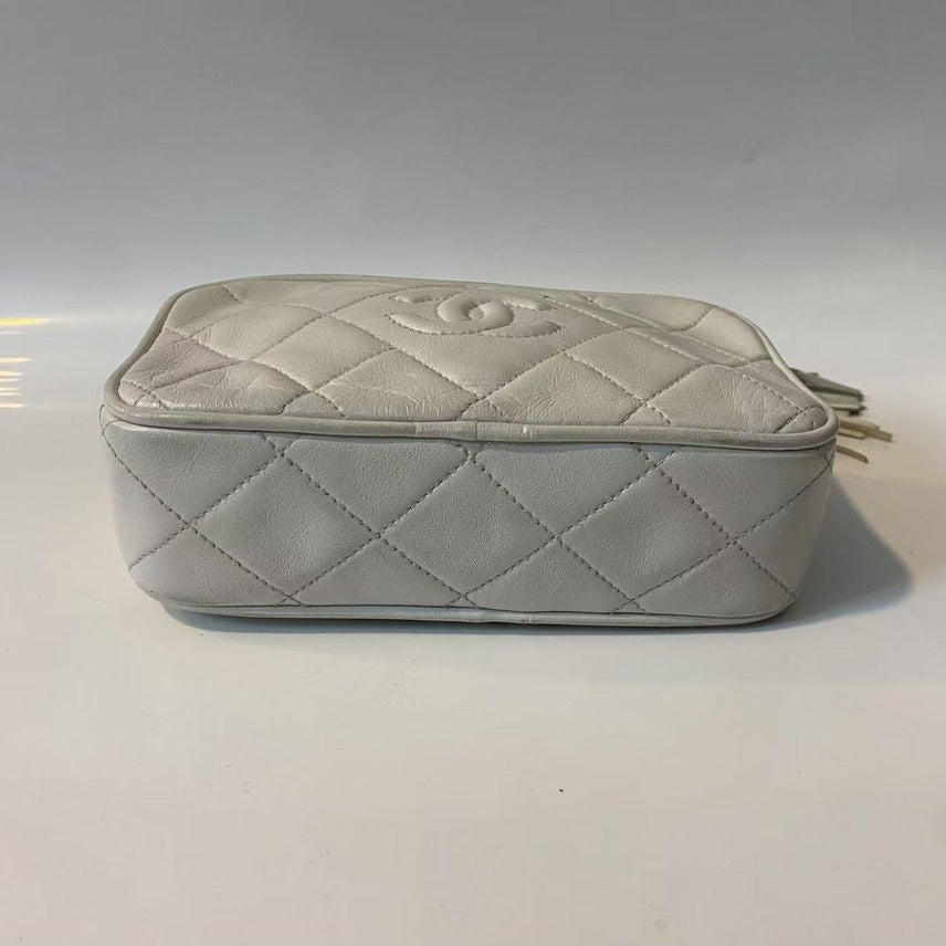 Chanel   Camera Bag Off White Leather Crossbody