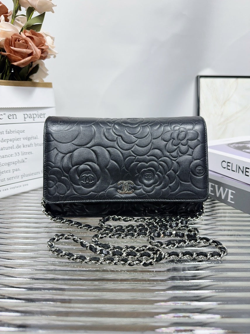 Preloved Chanel Camellia Embossed Black Leather Crossbody Bag