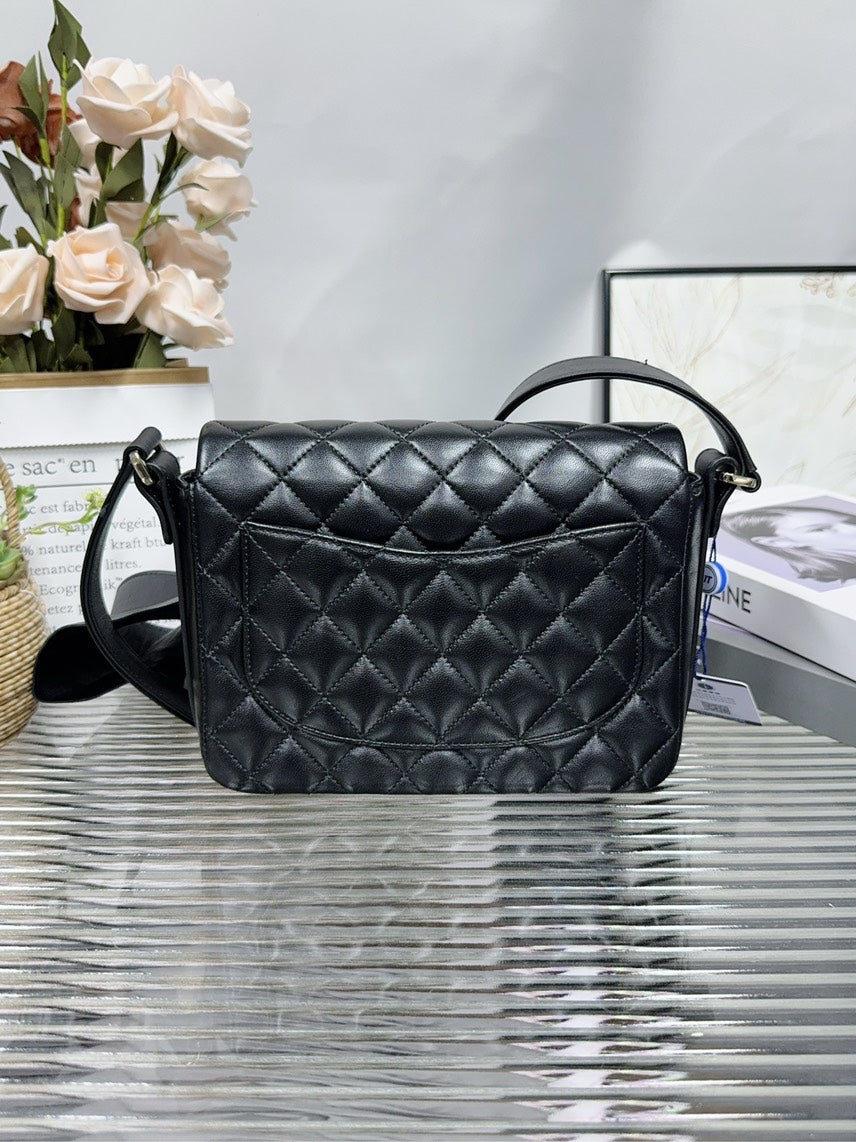 Preloved Chanel Classic Flap Black Shoulder Bag