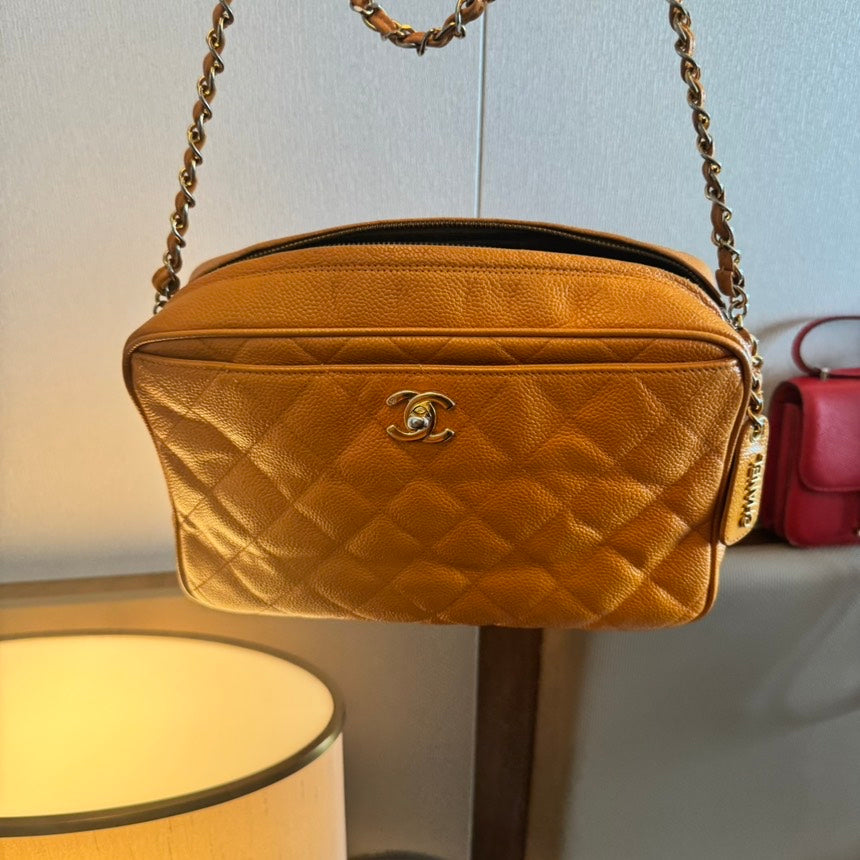Chanel Quilted Caviar Leather Crossbody Bag in Orange
