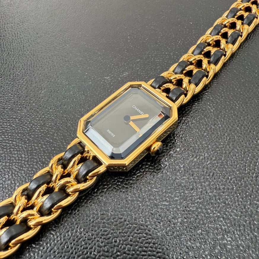   Chanel Premiere Watch QZ XL cm/.” GT