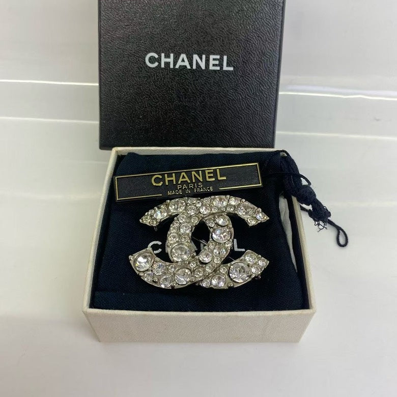 Chanel Brooch HY Silver Statement