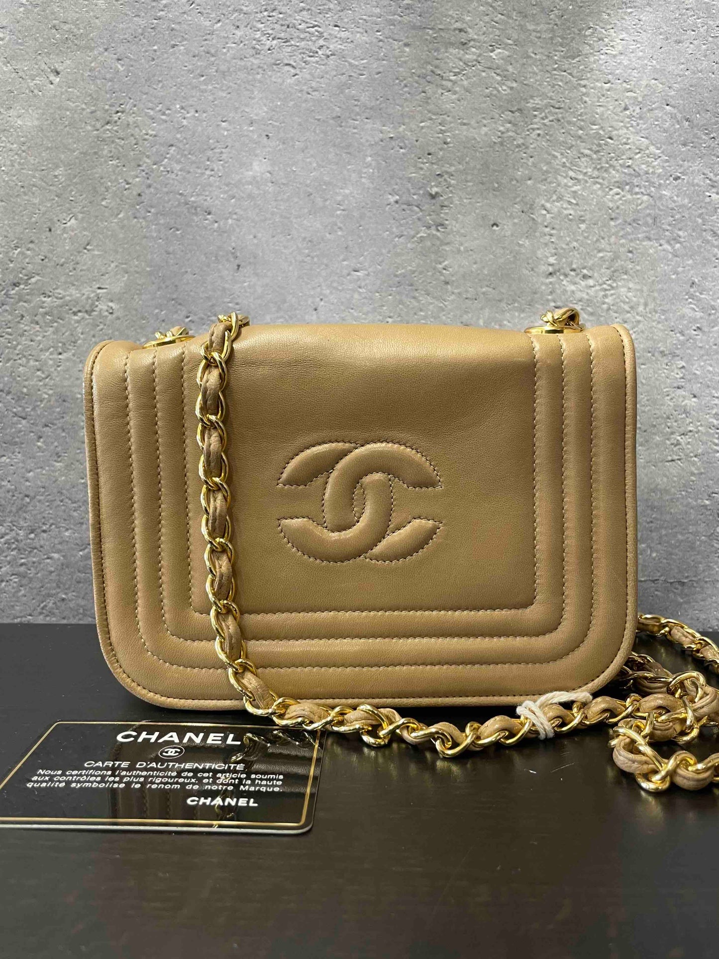 Chanel Chain Bag Beige RE – Leather Shoulder Bag