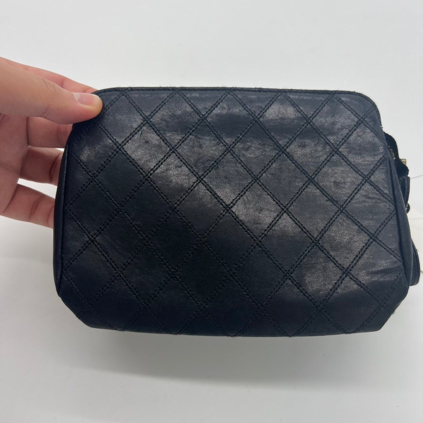  Chanel pouch bag A