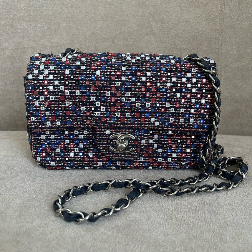 Preloved Chanel Tweed Shoulder Bag Multicolor