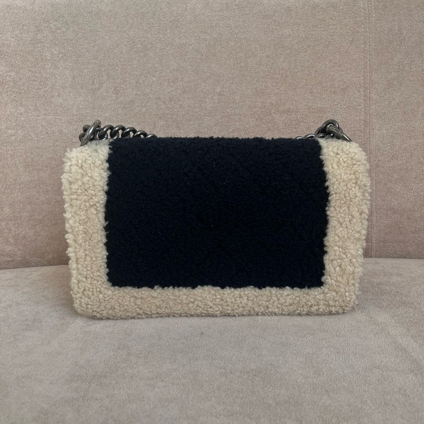 Chanel Preloved Shearling Crossbody Bag in Black