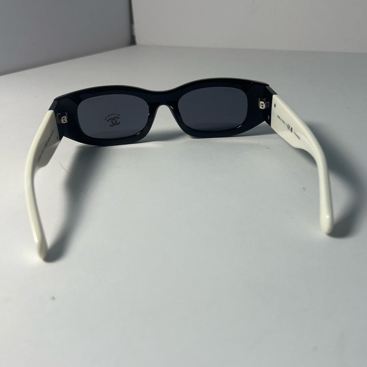 Chanel Sunglasses Black S