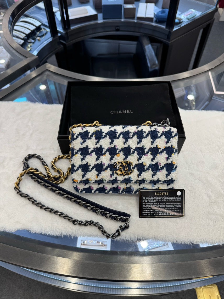 Chanel Houndstooth Wallet on Chain WOC Blue/White Clutch