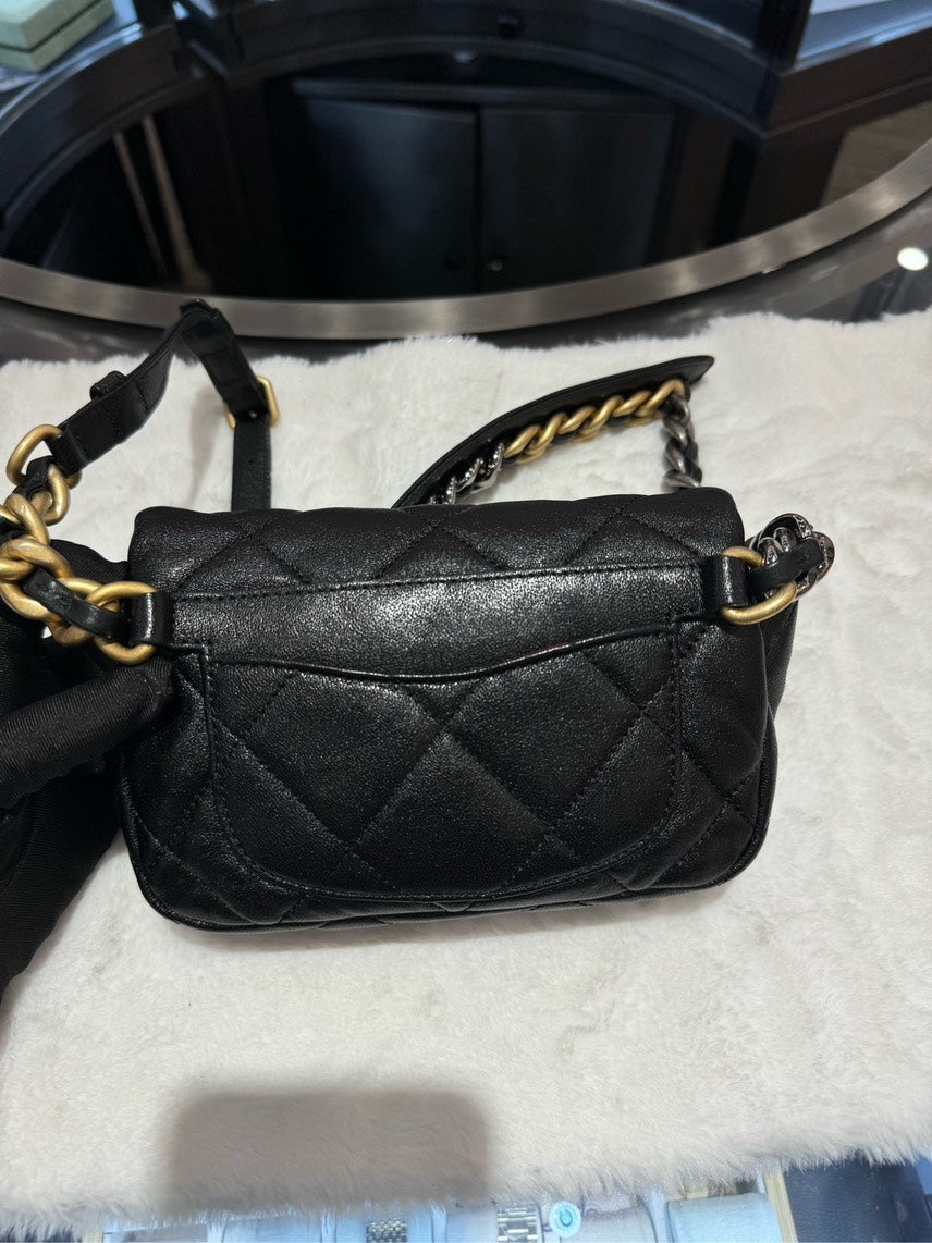 Chanel Preloved 19 Beltbag Black Leather Waist Bag