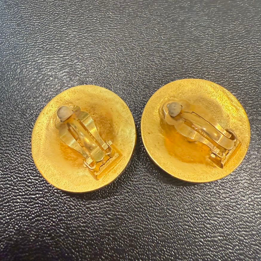   Chanel Lava Clip-on Earrings A FM