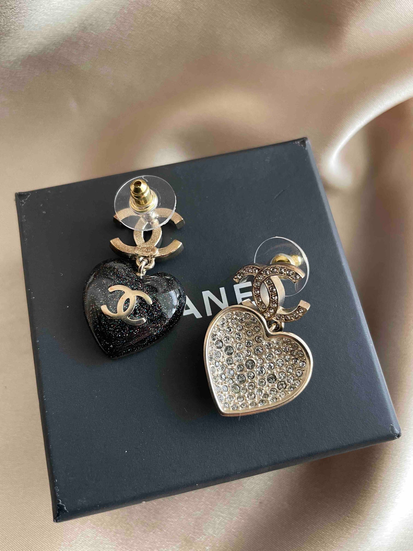 Chanel Heart Shaped Earrings Black Gold Earrings RE