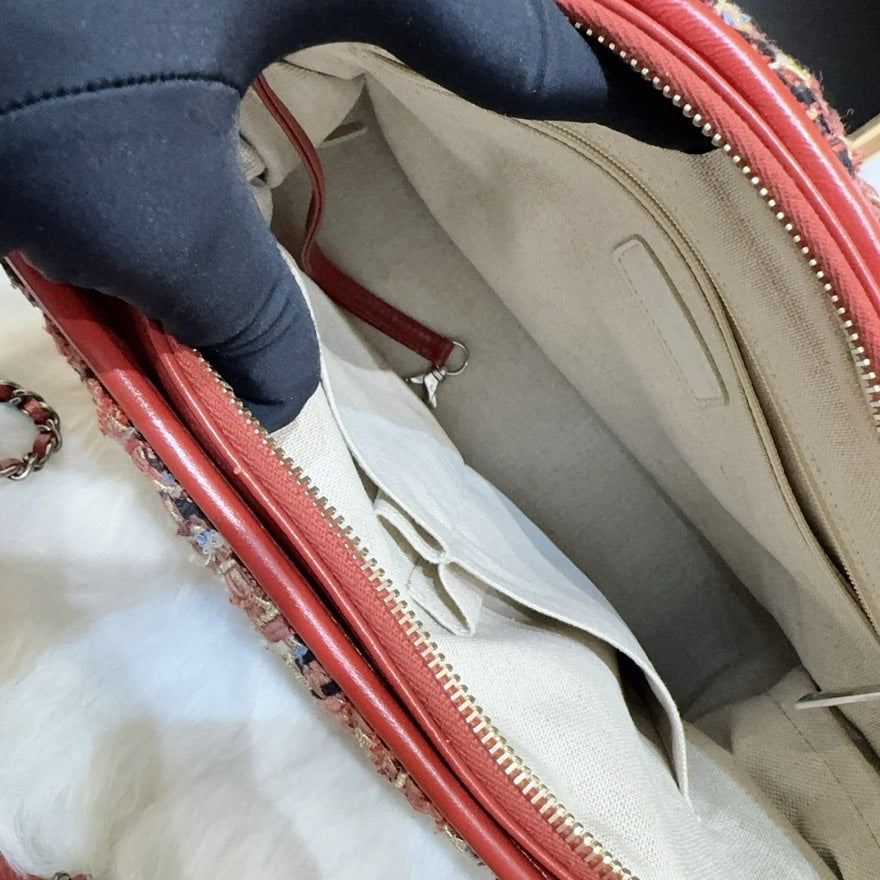 Chanel Gabriel Hobo Bag Red Leather & Tweed