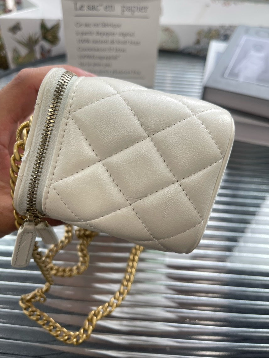 Preloved Chanel bag HFY