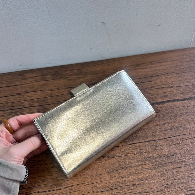Preloved Chanel Leather Long Wallet