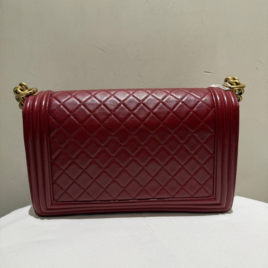 preloved Chanel Leboy with card