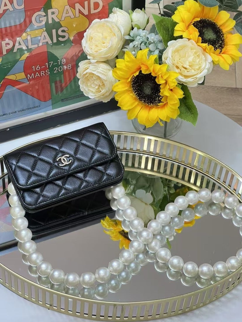 Preloved CHANEL mini woc Pearl 2020 15*10cm 8529