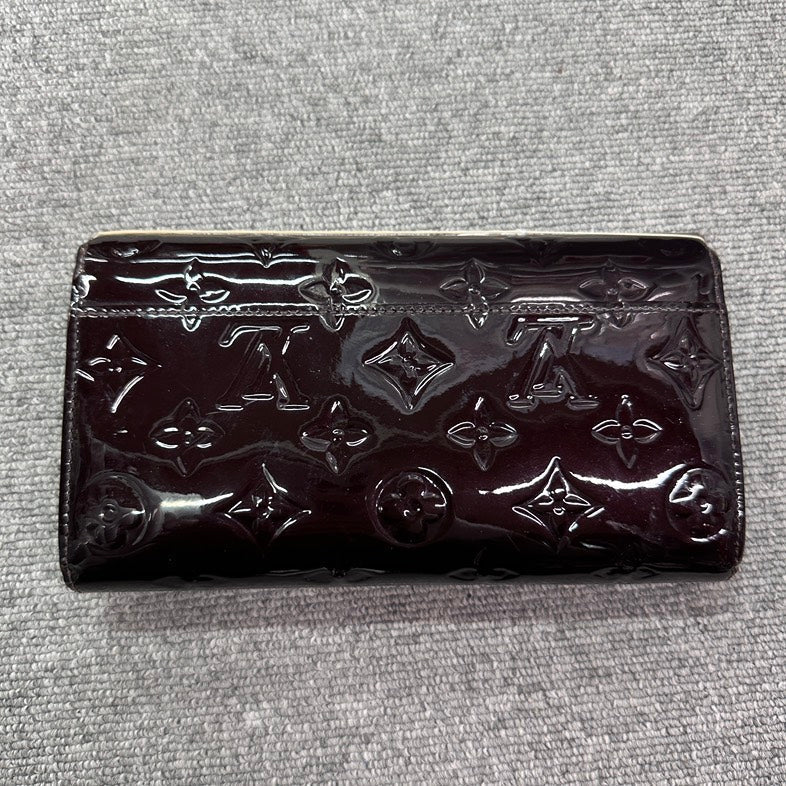 Louis Vuitton Vernis Monogram Wallet BVJ in Burgundy - Designer Wallet
