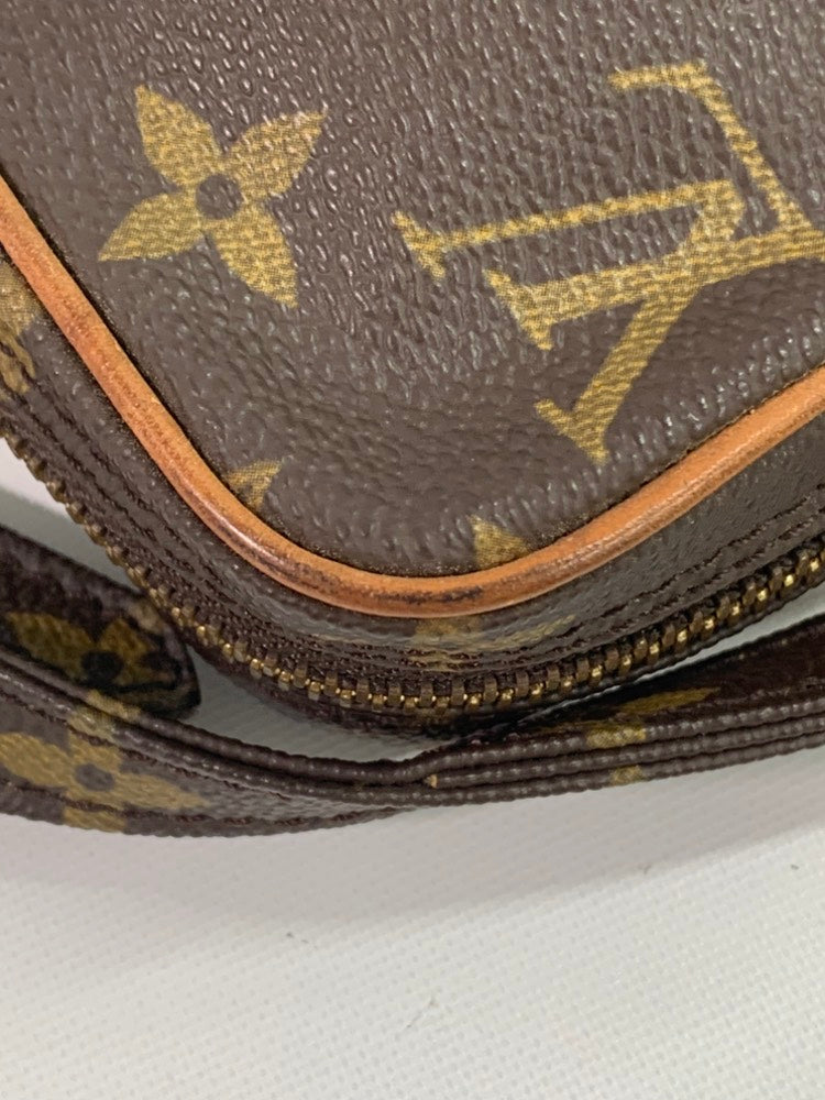 Louis Vuitton Monogram Canvas Crossbody Bag - Brown   Messenger