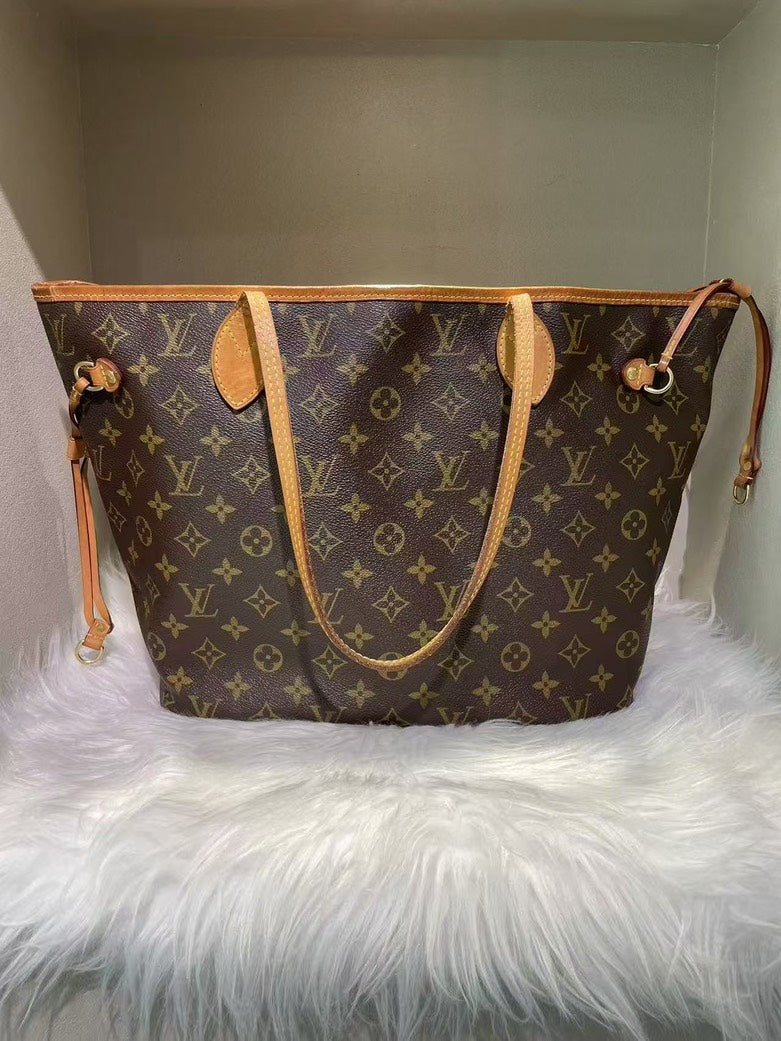 Louis Vuitton Neverfull Monogram Tote Bag Brown