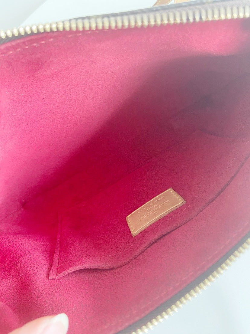   Louis Vuitton LV Coussin PM 25x16cm