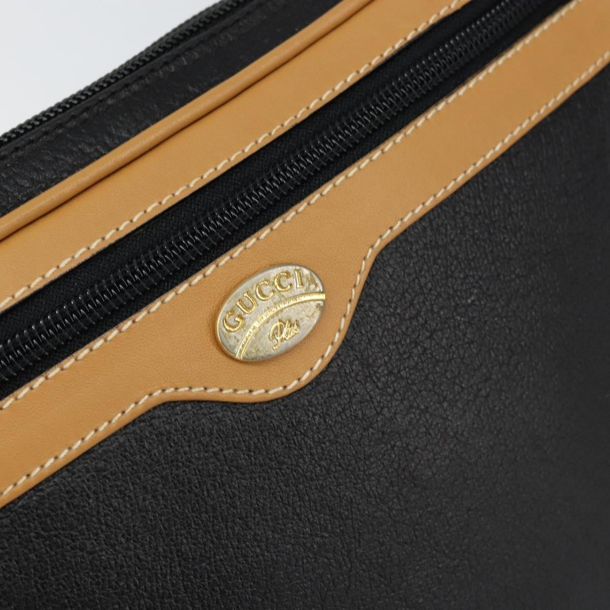 Gucci Clutch Bag Leather Black Leather Clutche & Pouche Bag
