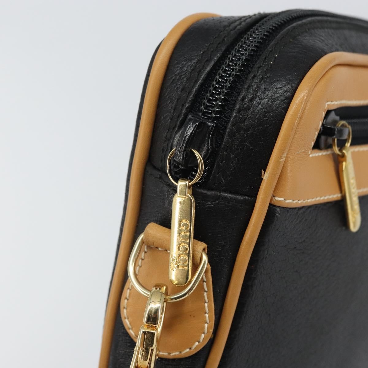 Gucci Clutch Bag Leather Black Leather Clutche & Pouche Bag