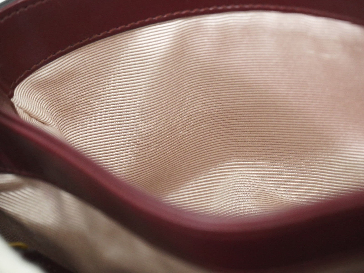 Gucci Arli Shoulder Bag Leather Burgundy Leather Bag