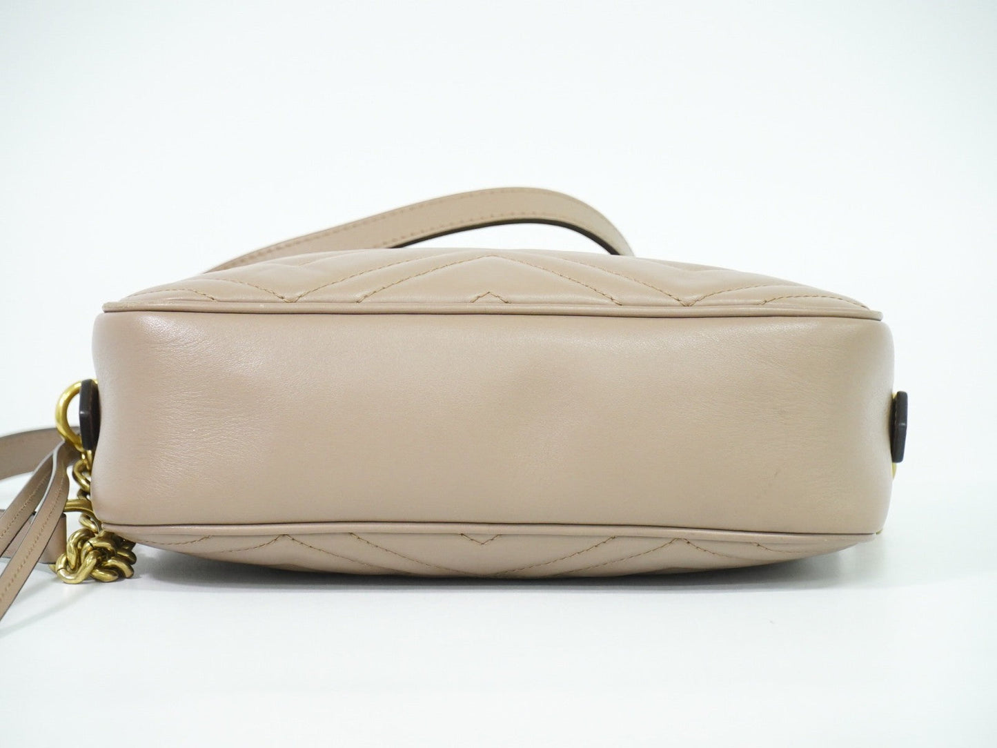 Gucci Gg Marmont Shoulder Bag Matelasse Leather Beige Leather Shoulder Bag Bag