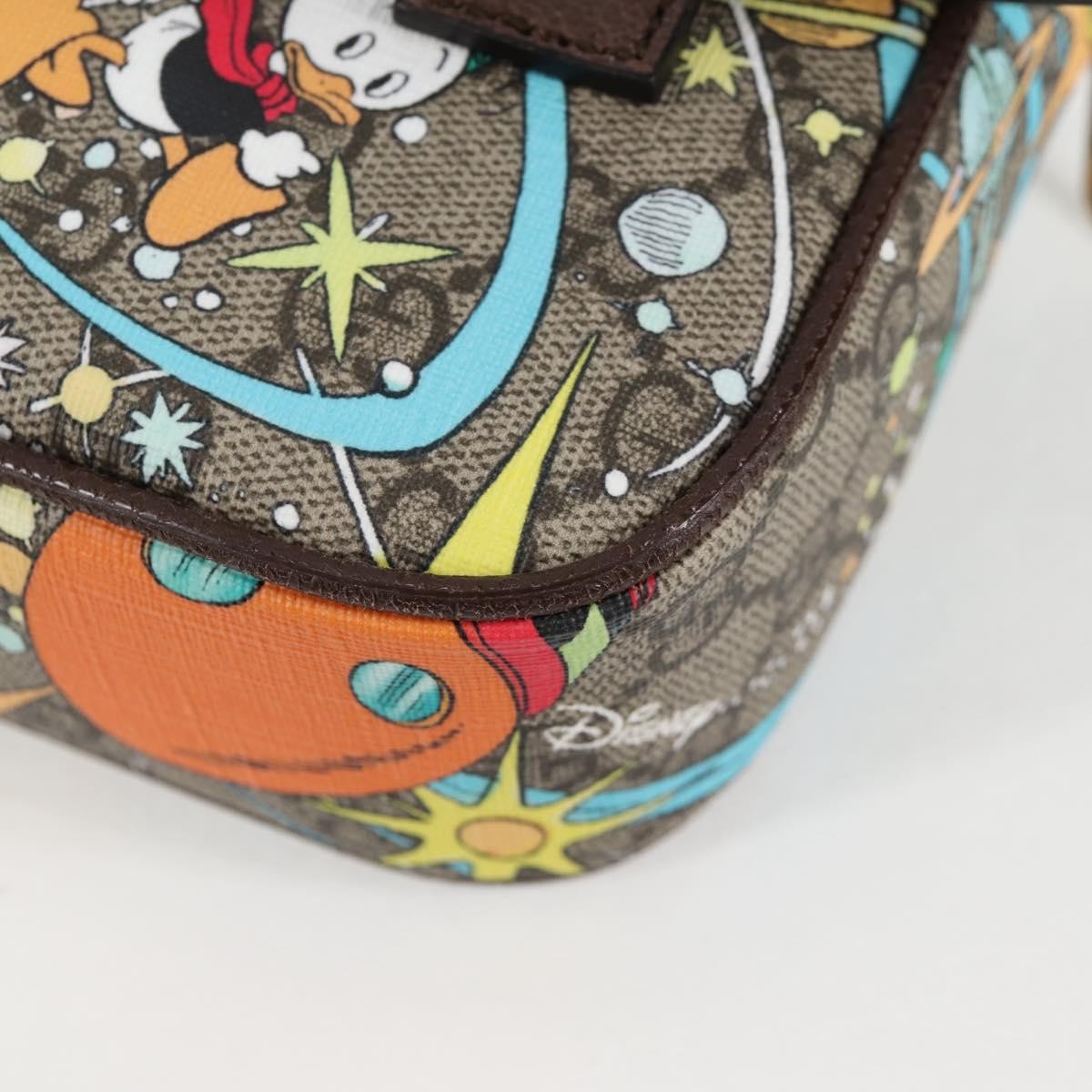 Gucci Disney Donald Duck Belt Bag Printed Gg Coated Canvas Beige Pvc Shoulder Bag Bag