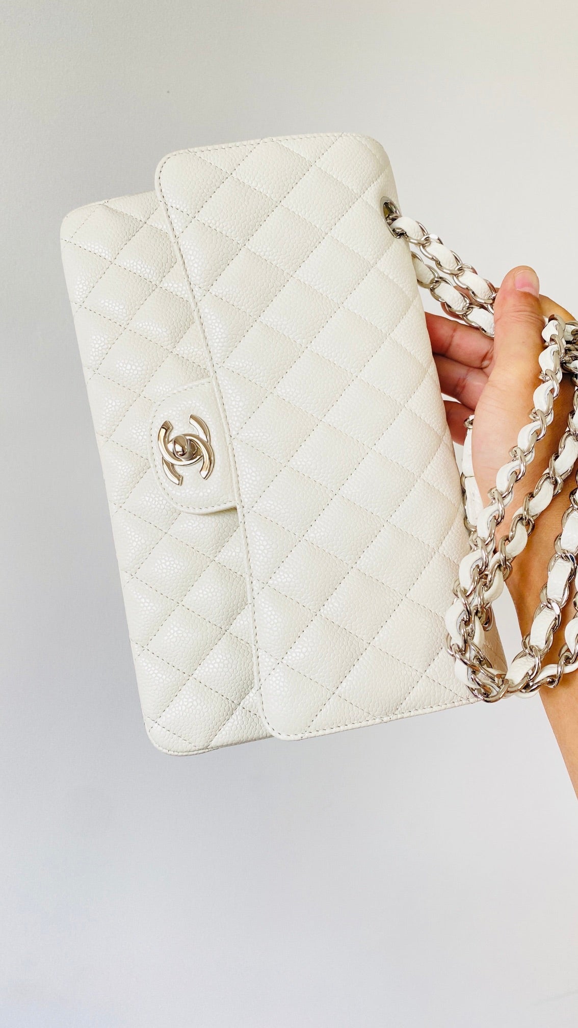 CHLSmall Classic , ’s 9.1in White Handbag