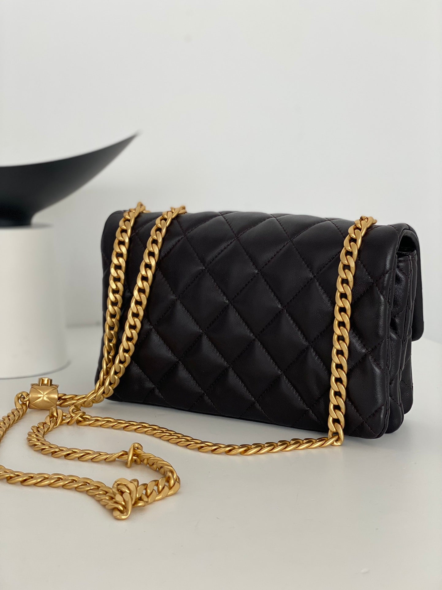 CHLSmall , ’s 8.7in 22cm Black Flap Handbag
