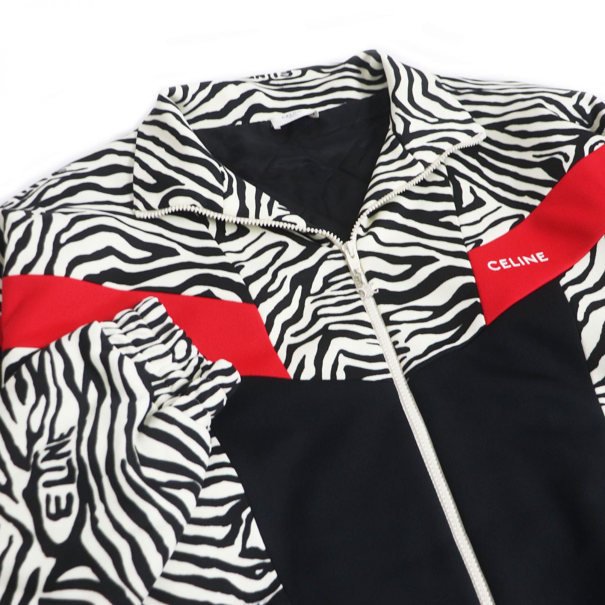 Blouson Outer: Polyester, Lining: Rayon, Filling: Polyester, Black White Travel Bag