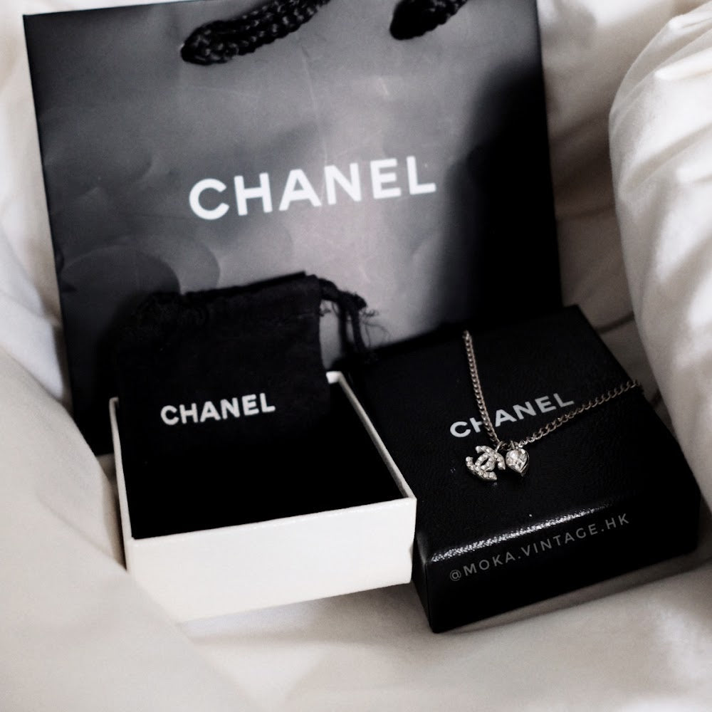 Chanel   necklace