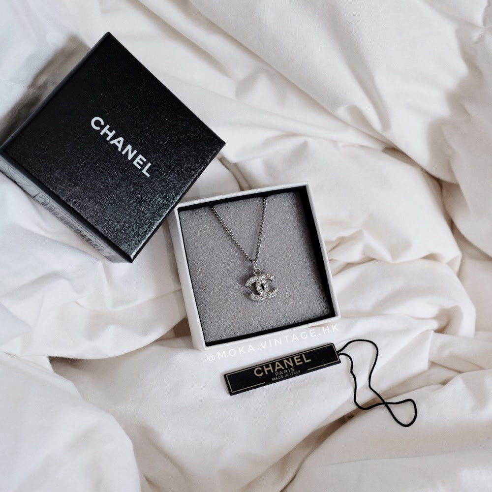 Chanel   necklace