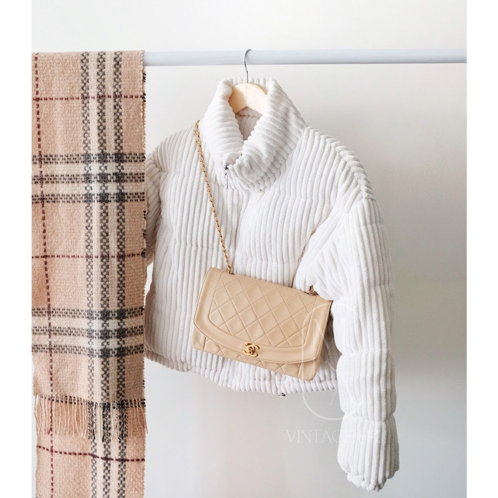 Chanel   beige lambskin diana bag 25cm