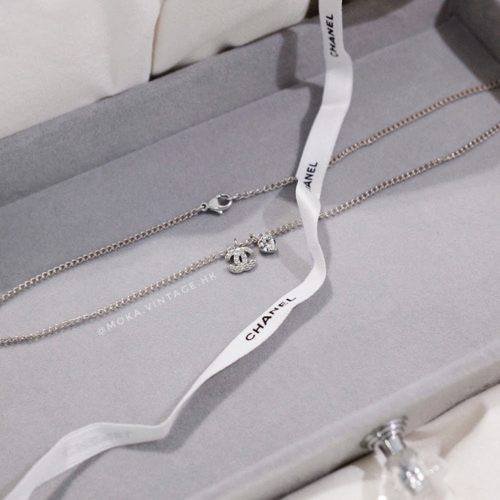 Chanel   necklace