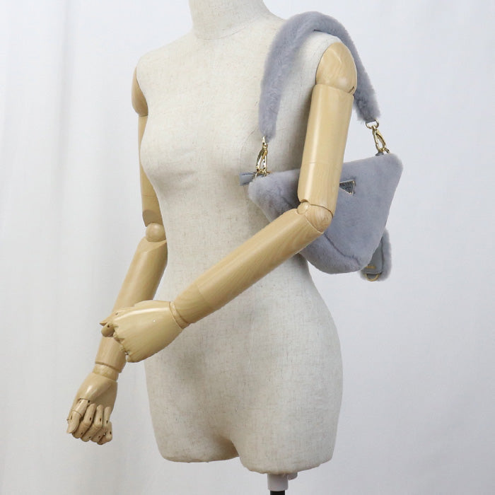 Shoulder Bag Triangle Fur Wayshoulder Bag Fur
