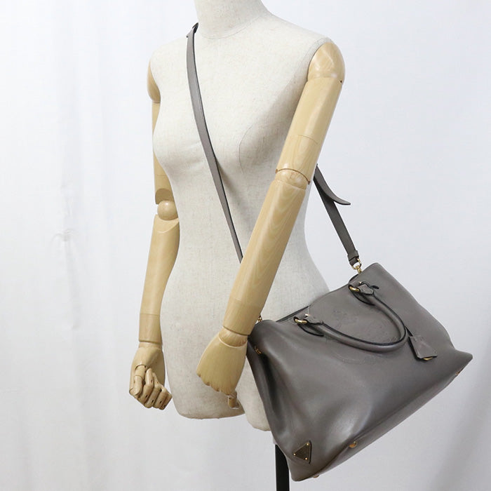 Ebj Way Tote Bag Grain Calf Gray