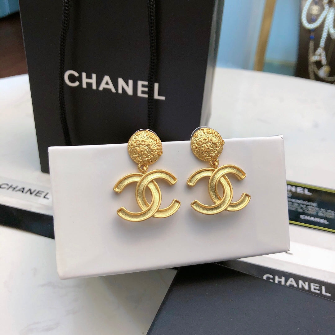 Chanel   new earrings