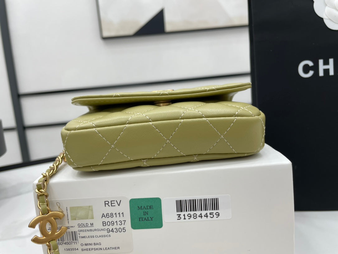 CHLMini , ’s 7.5in 19cm Green Flap Mini Bag