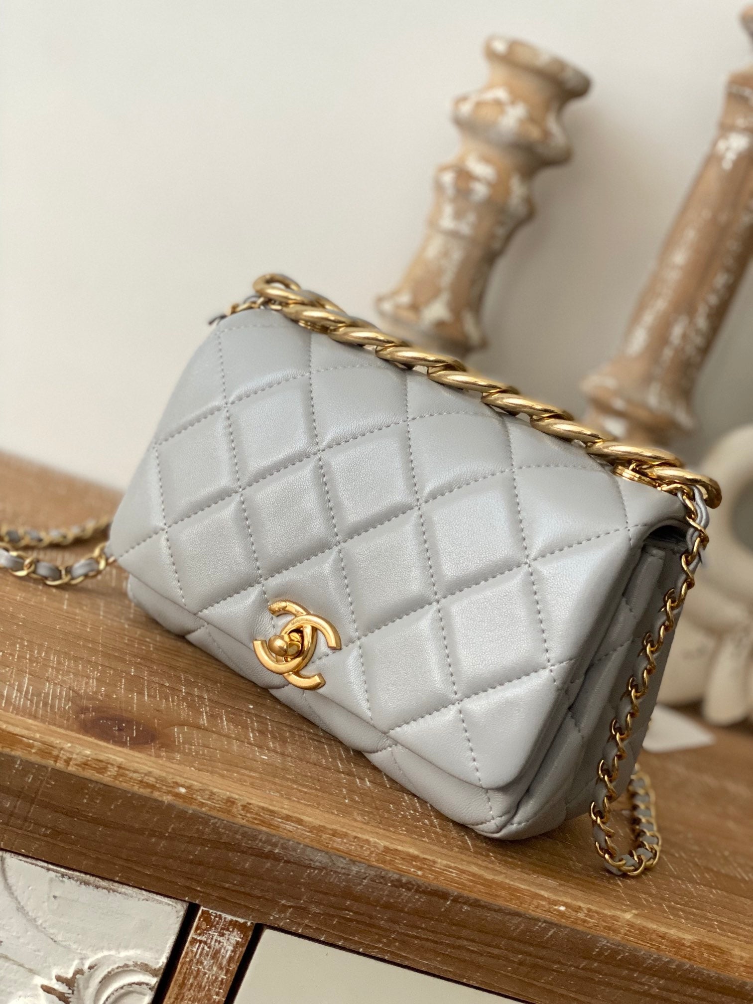 CHL Classic Diamond , ’s Gray Flap Handbag